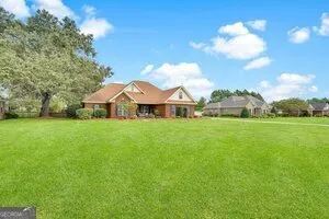 $399,000 | 9005 Oakfield Drive, Statesboro, GA 30461