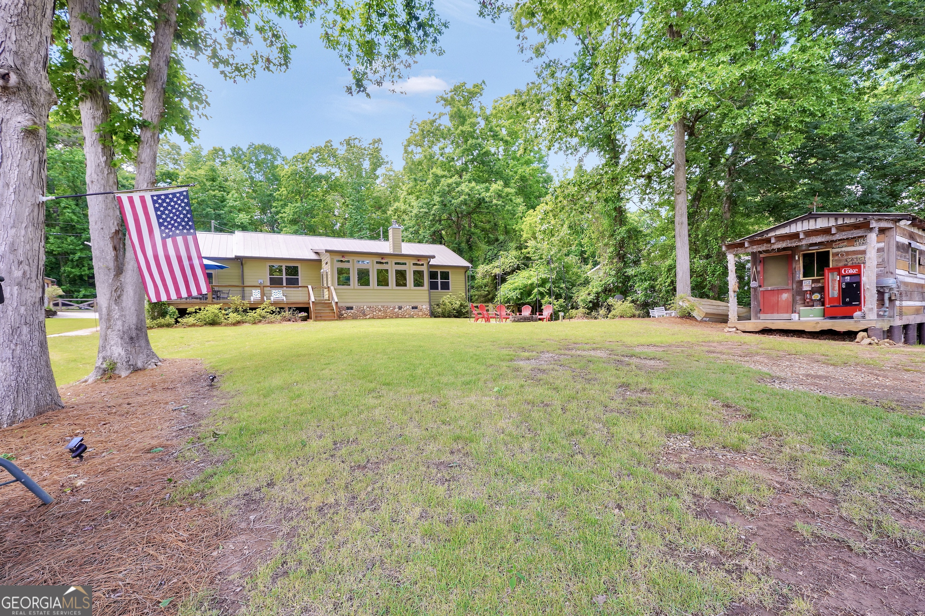 184 Bradley Road Jackson, GA 30233 - Photo 4 of 90