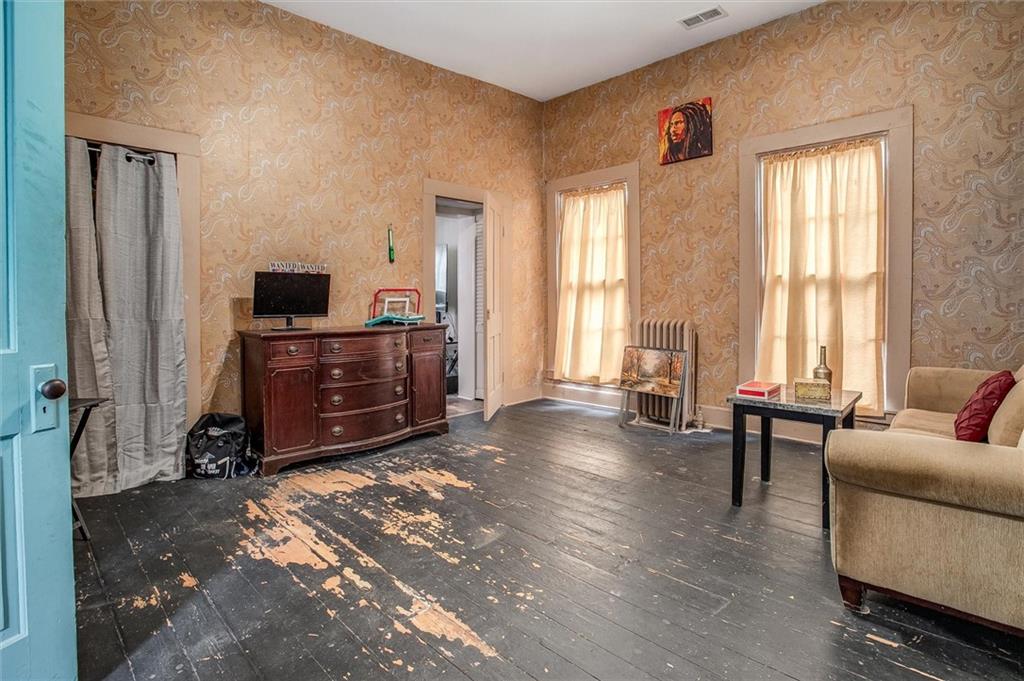 522 West Maple Avenue Independence, MO 64050 - Photo 24 of 44