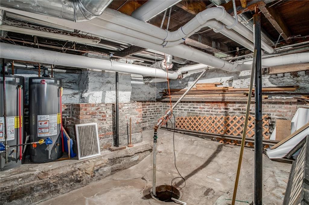 522 West Maple Avenue Independence, MO 64050 - Photo 40 of 44