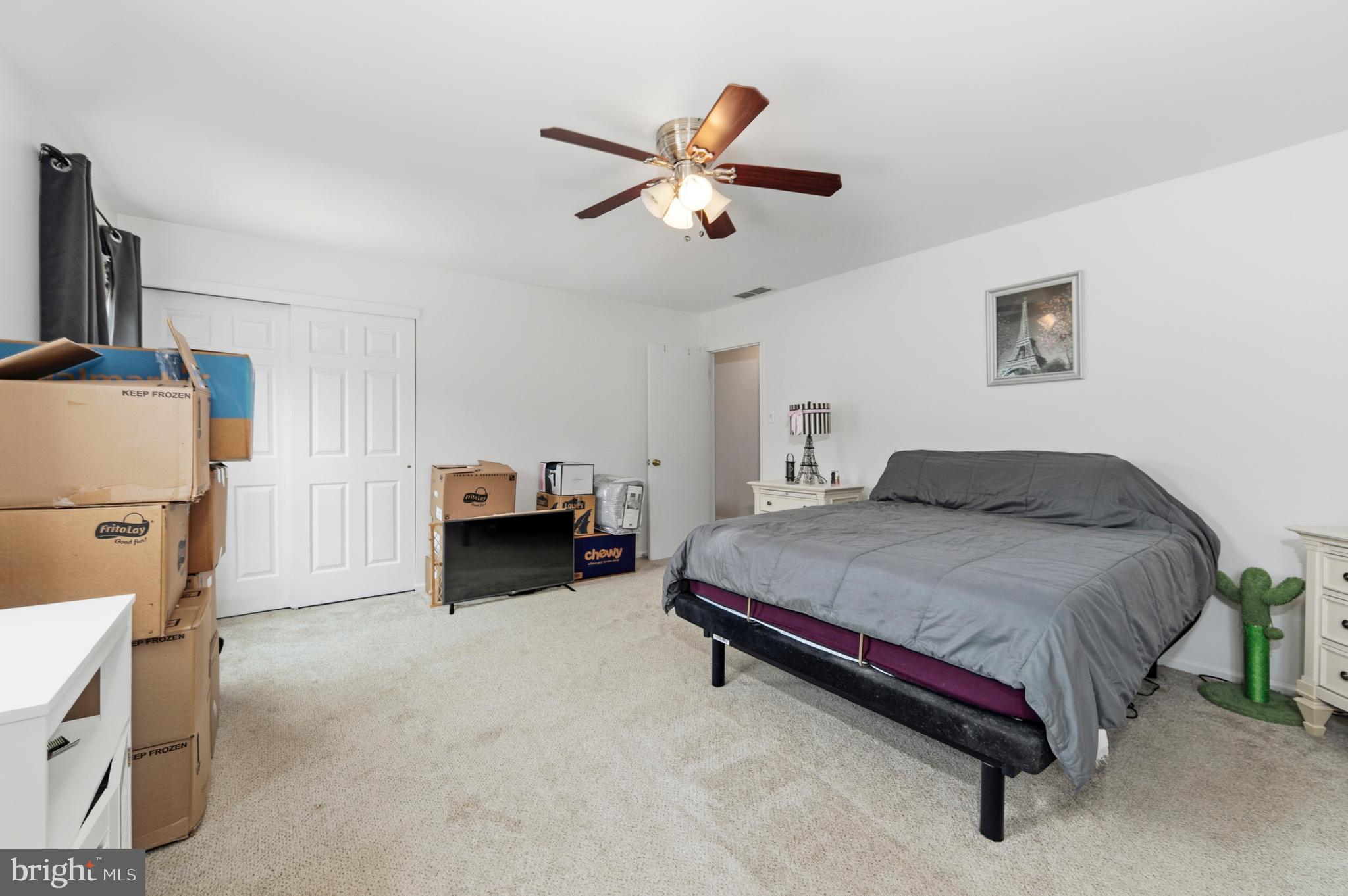 4 Jamie Court Clementon, NJ 08021 - Photo 16 of 27