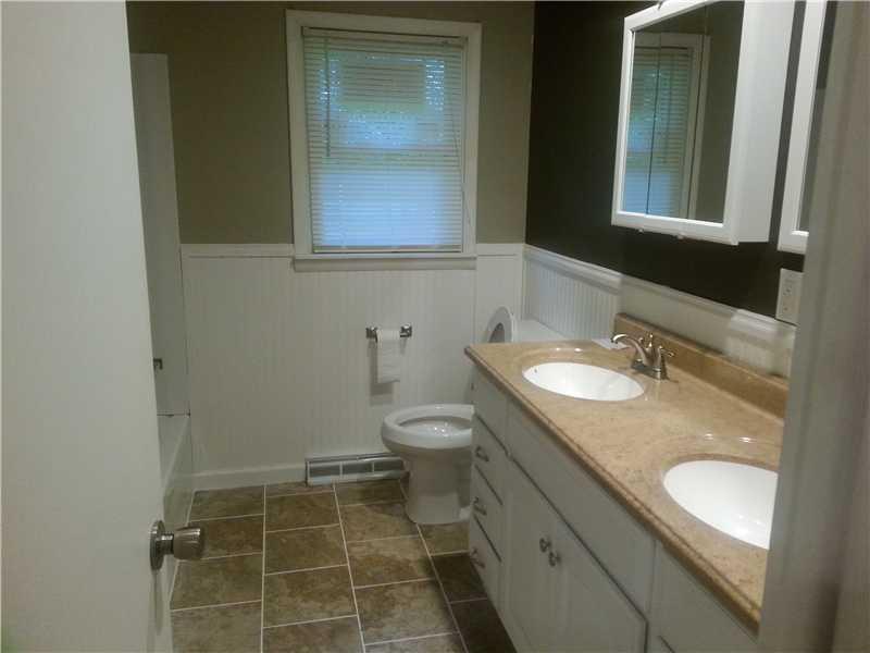 5393 South 100th Street West Anderson, IN 46011 - Photo 8 of 16 Gallery Image 8