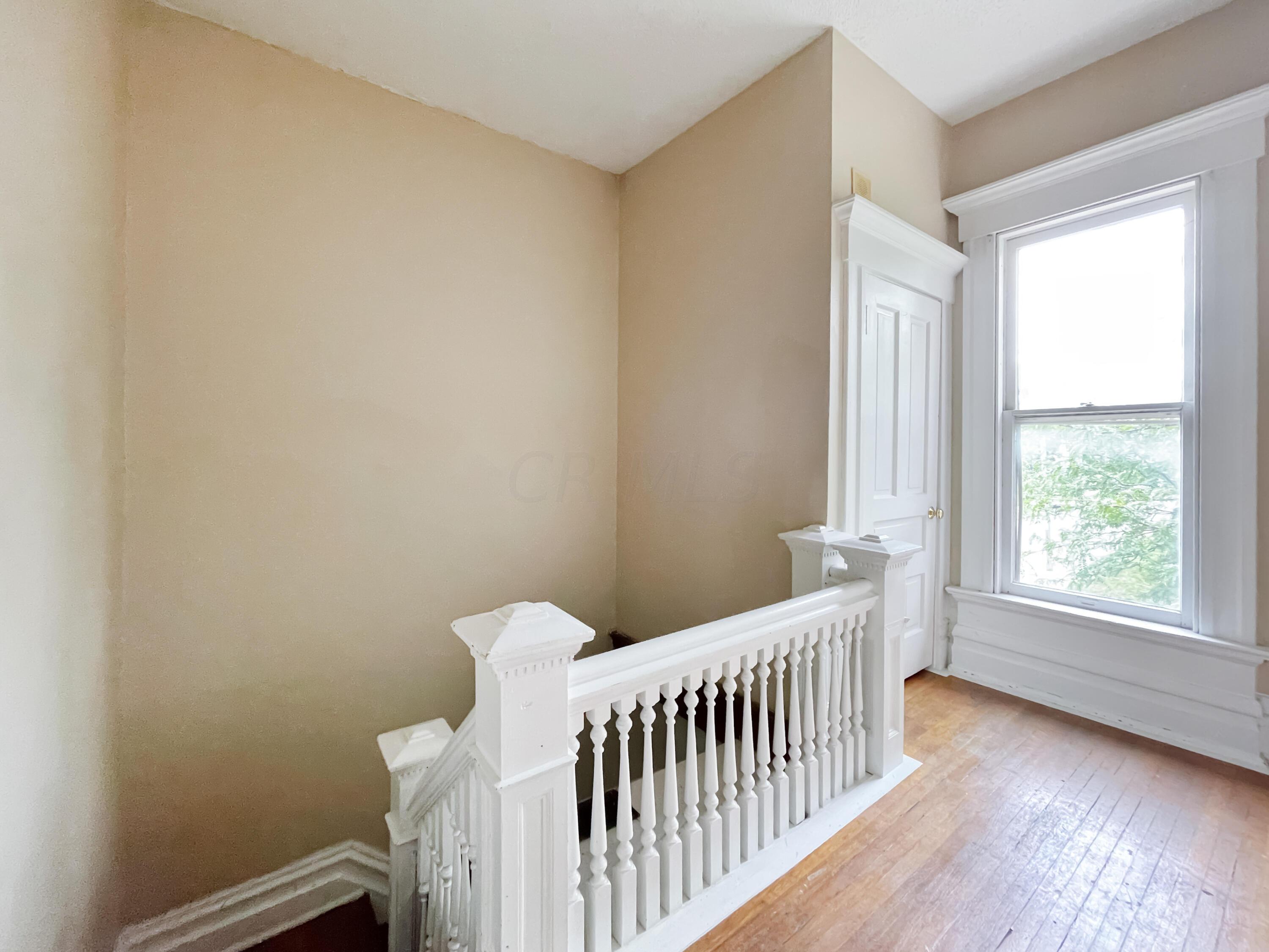 1462 Bryden Road Columbus, OH 43205 - Photo 24 of 53 C8908CB0-9F88-4F7E-9F61-CD96CC6C8086