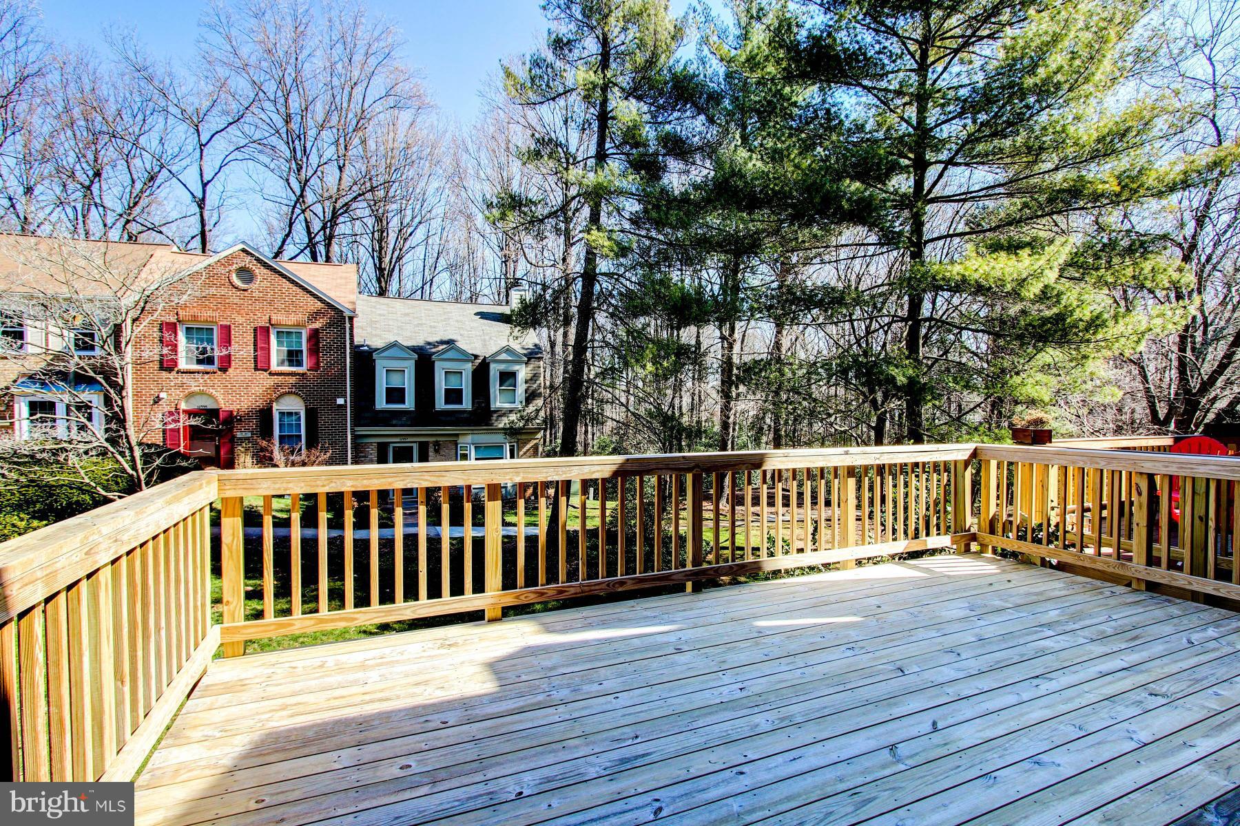 11526 Pine Cone Court Reston, VA 20191 - Photo 28 of 30 Deck