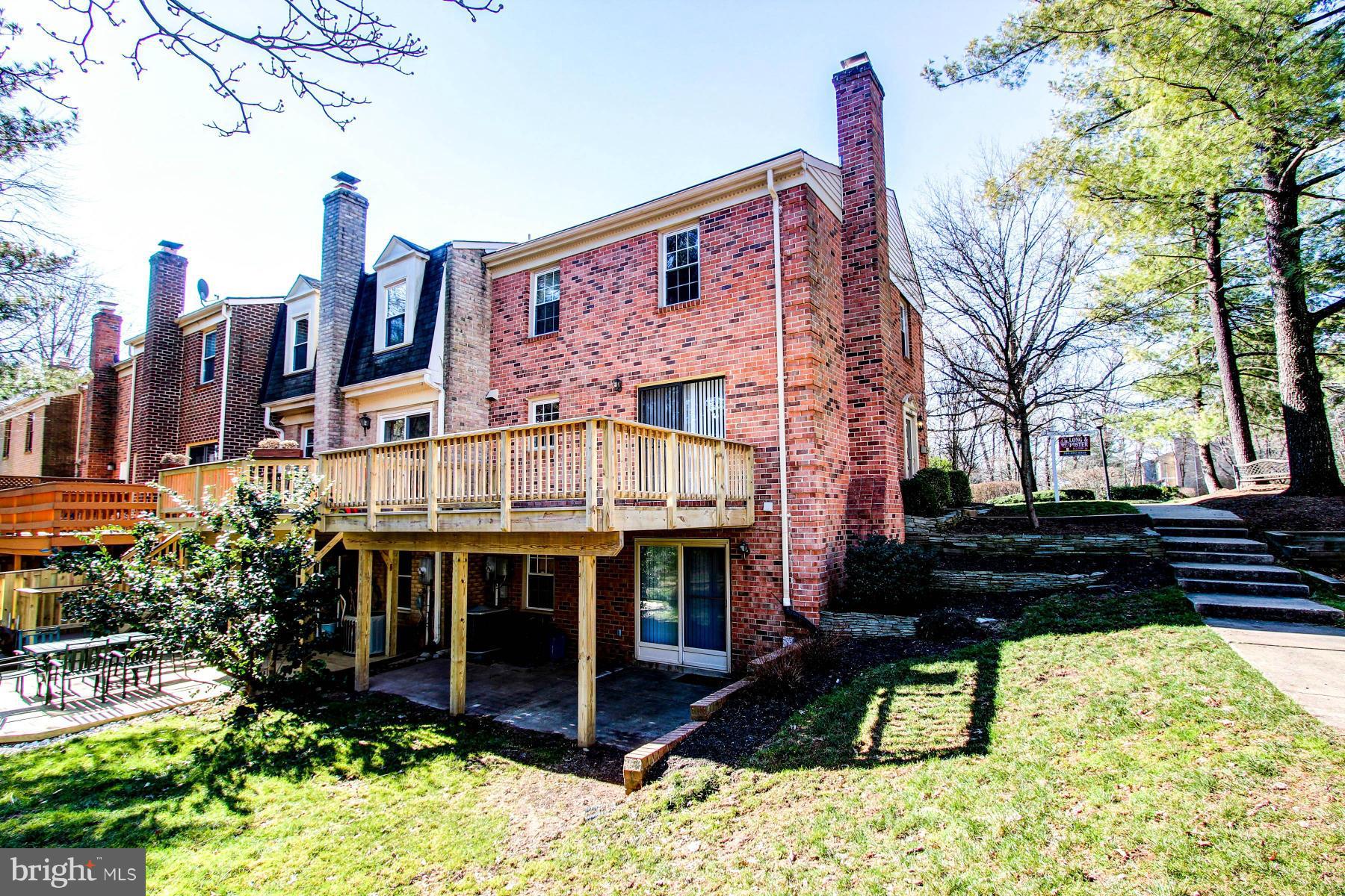 11526 Pine Cone Court Reston, VA 20191 - Photo 29 of 30 All Brick End Unit-hard to find!!