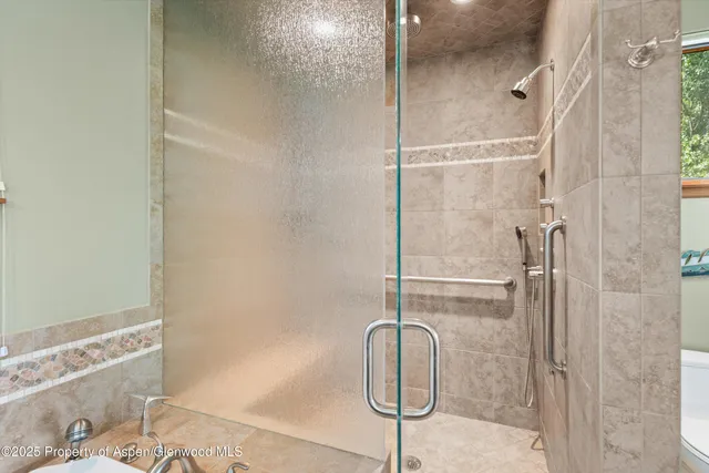 $4,900,000 | 495 County Road 167, Glenwood Springs, CO 81601