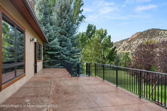 $4,900,000 | 495 County Road 167, Glenwood Springs, CO 81601