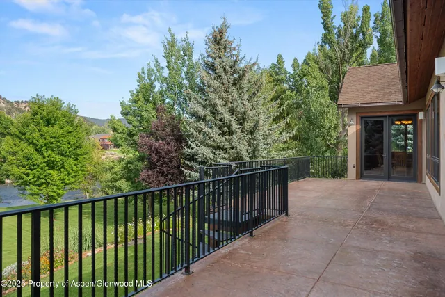 $4,900,000 | 495 County Road 167, Glenwood Springs, CO 81601