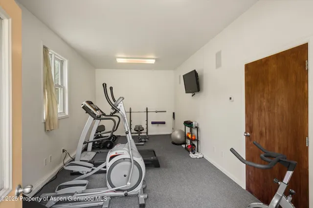 $4,900,000 | 495 County Road 167, Glenwood Springs, CO 81601