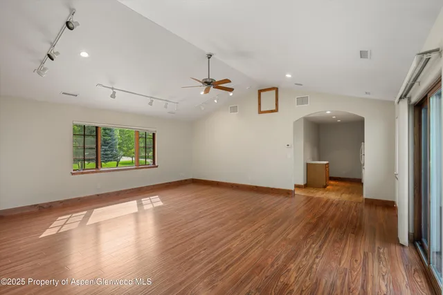 $4,900,000 | 495 County Road 167, Glenwood Springs, CO 81601