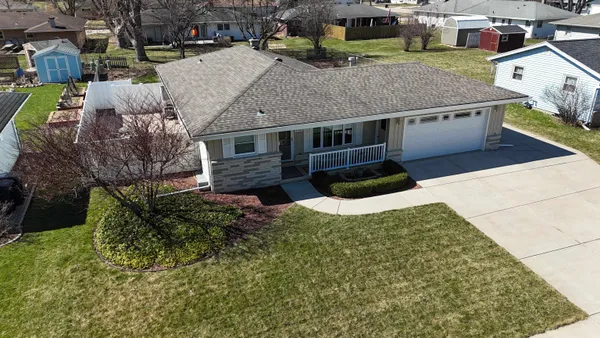 $329,000 | 1155 Ontario Drive, Janesville, WI 53545