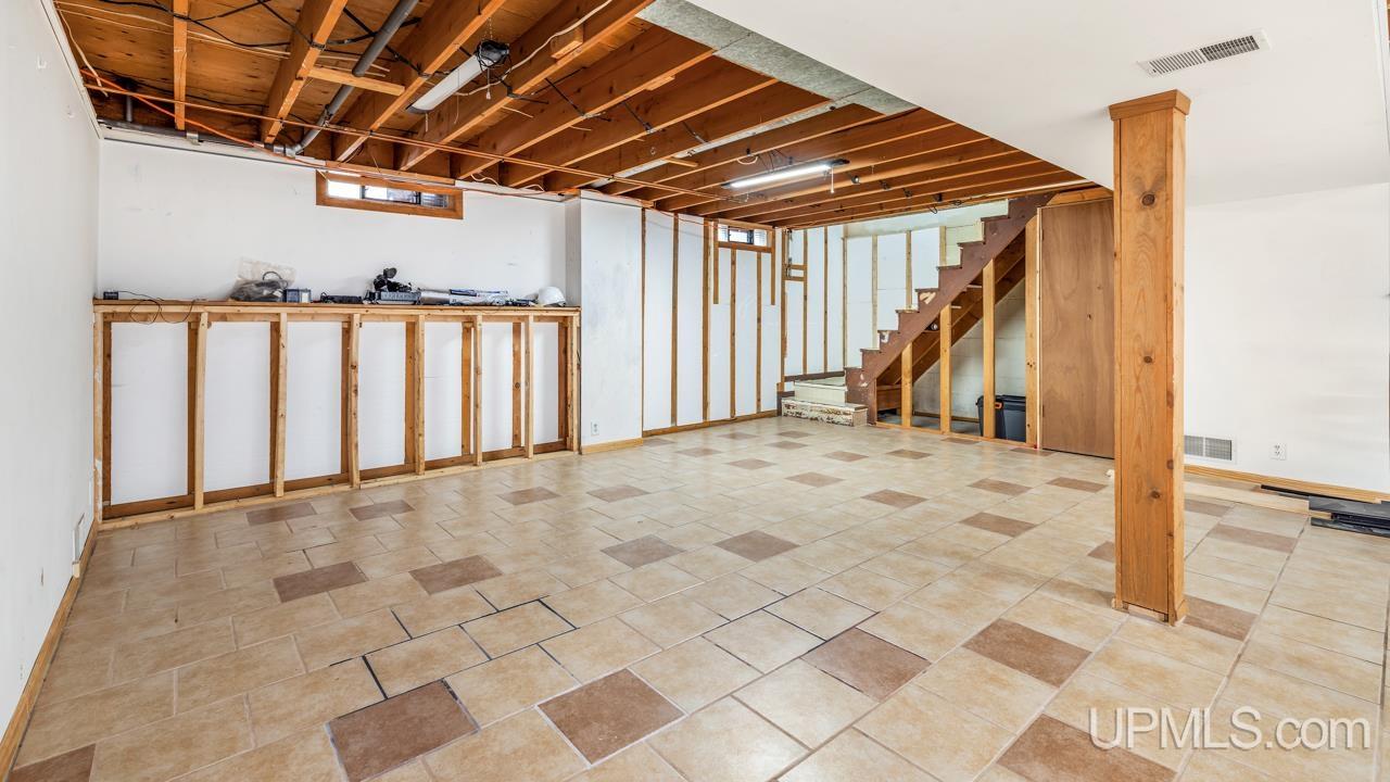 1108 Garfield Street Niagara, WI 54151 - Photo 16 of 26