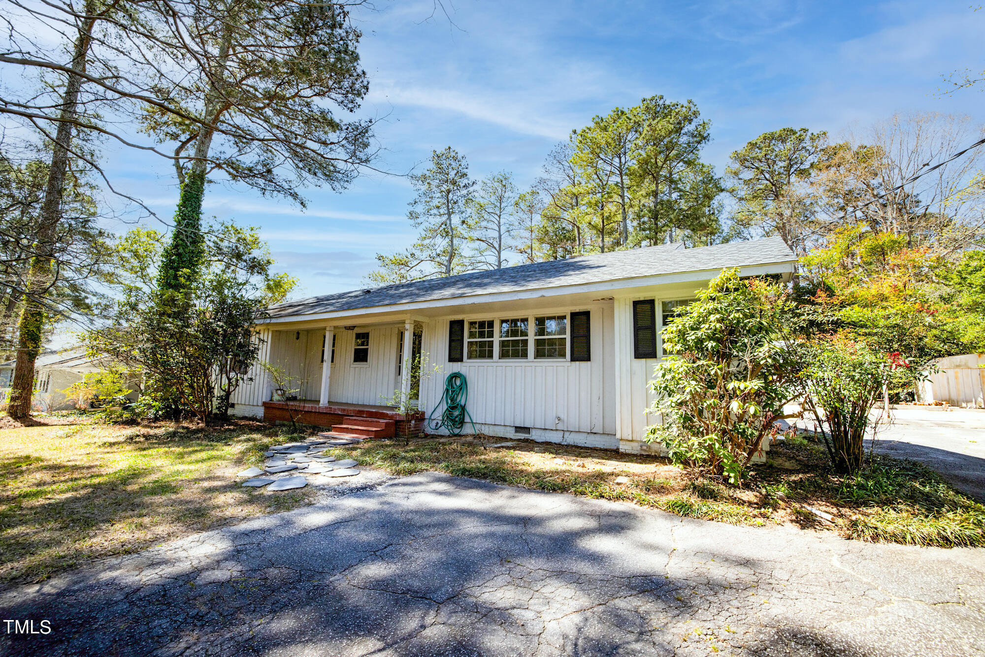 252 South Selma Road Wendell, NC 27591 - Photo 1 of 9 Private and set back from the road