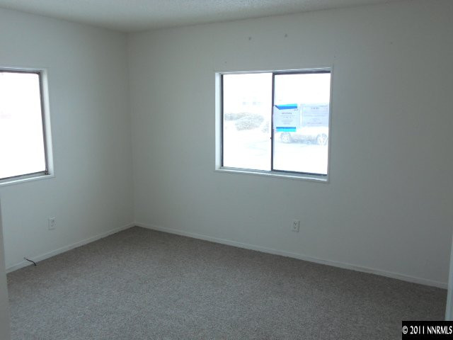 17300 Sunbird Lane Reno, NV 89508 - Photo 8 of 13 Photo 8