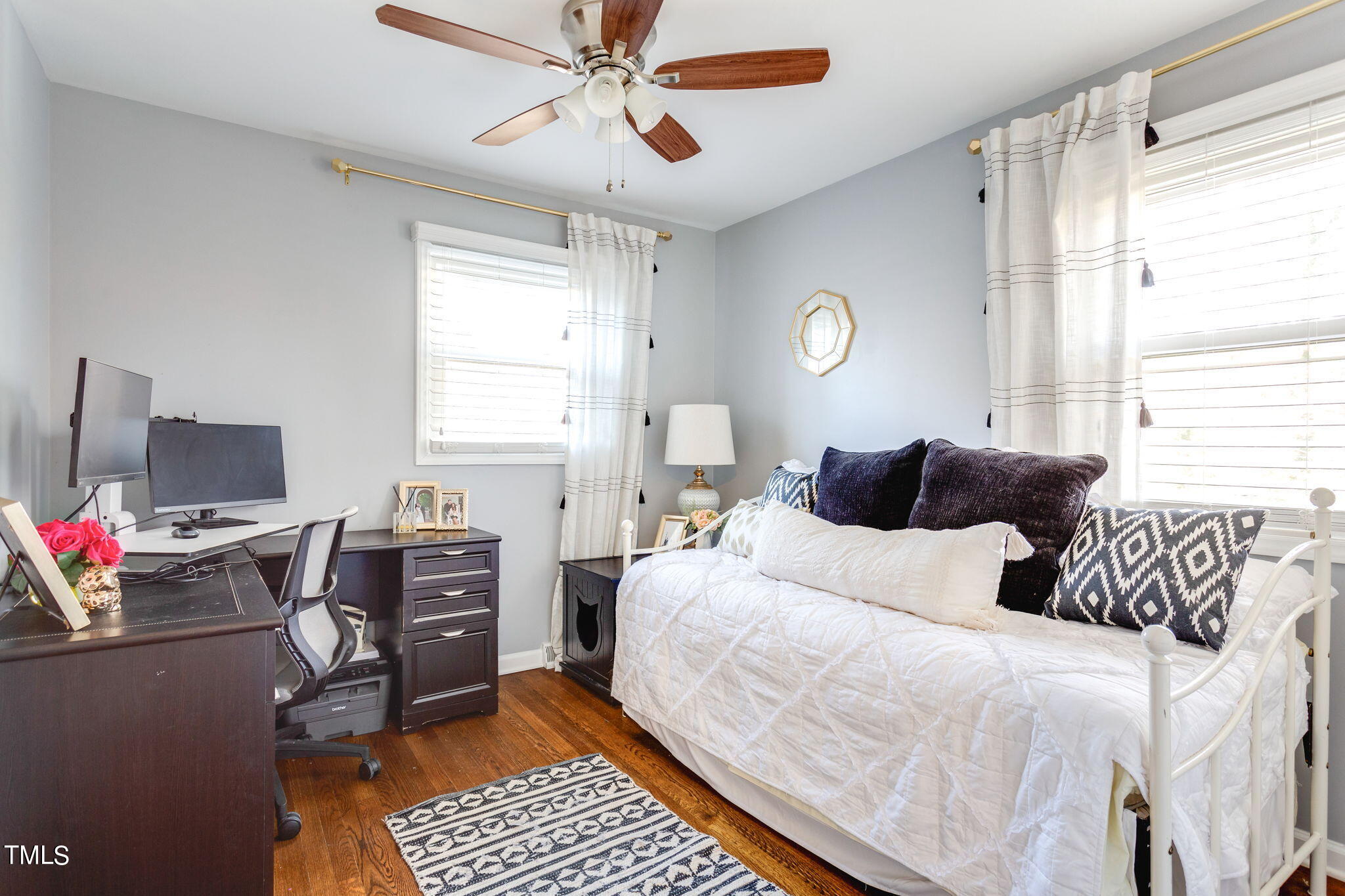 4904 Latimer Road Raleigh, NC 27609 - Photo 21 of 33 29-web-or-mls-IMGL8529-enfuse