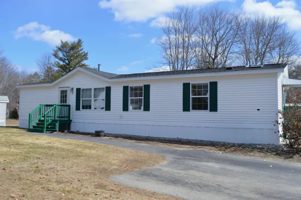 $230,000 | 15 South Cranberry, Rochester, NH 03867
