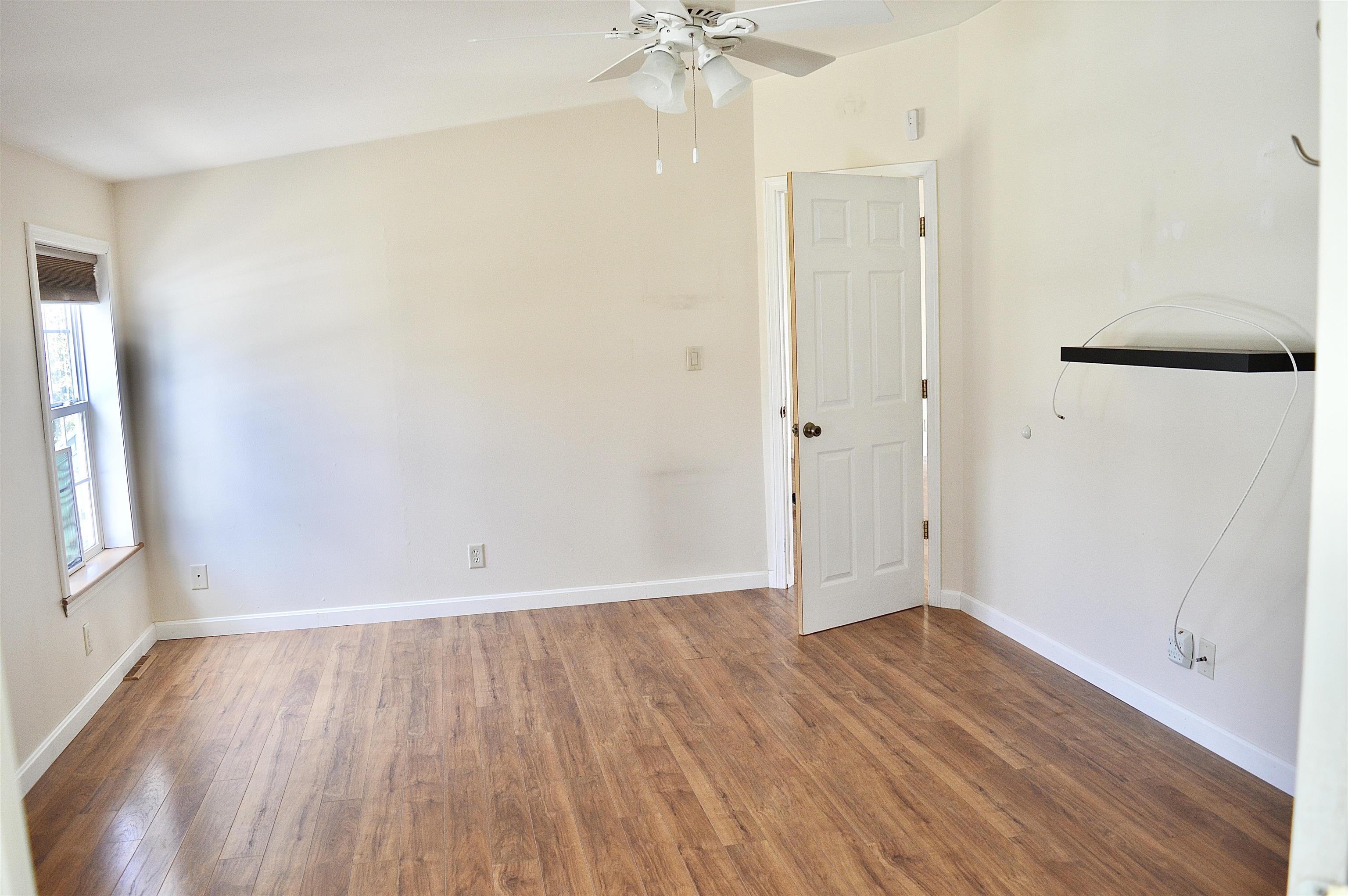 15 South Cranberry Rochester, NH 03867 - Photo 13 of 35