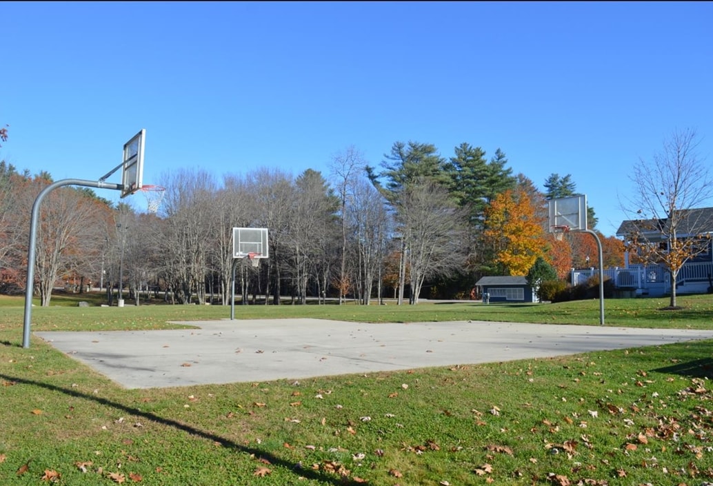 Undisclosed Address Rochester, NH 03867 - Photo 31 of 32