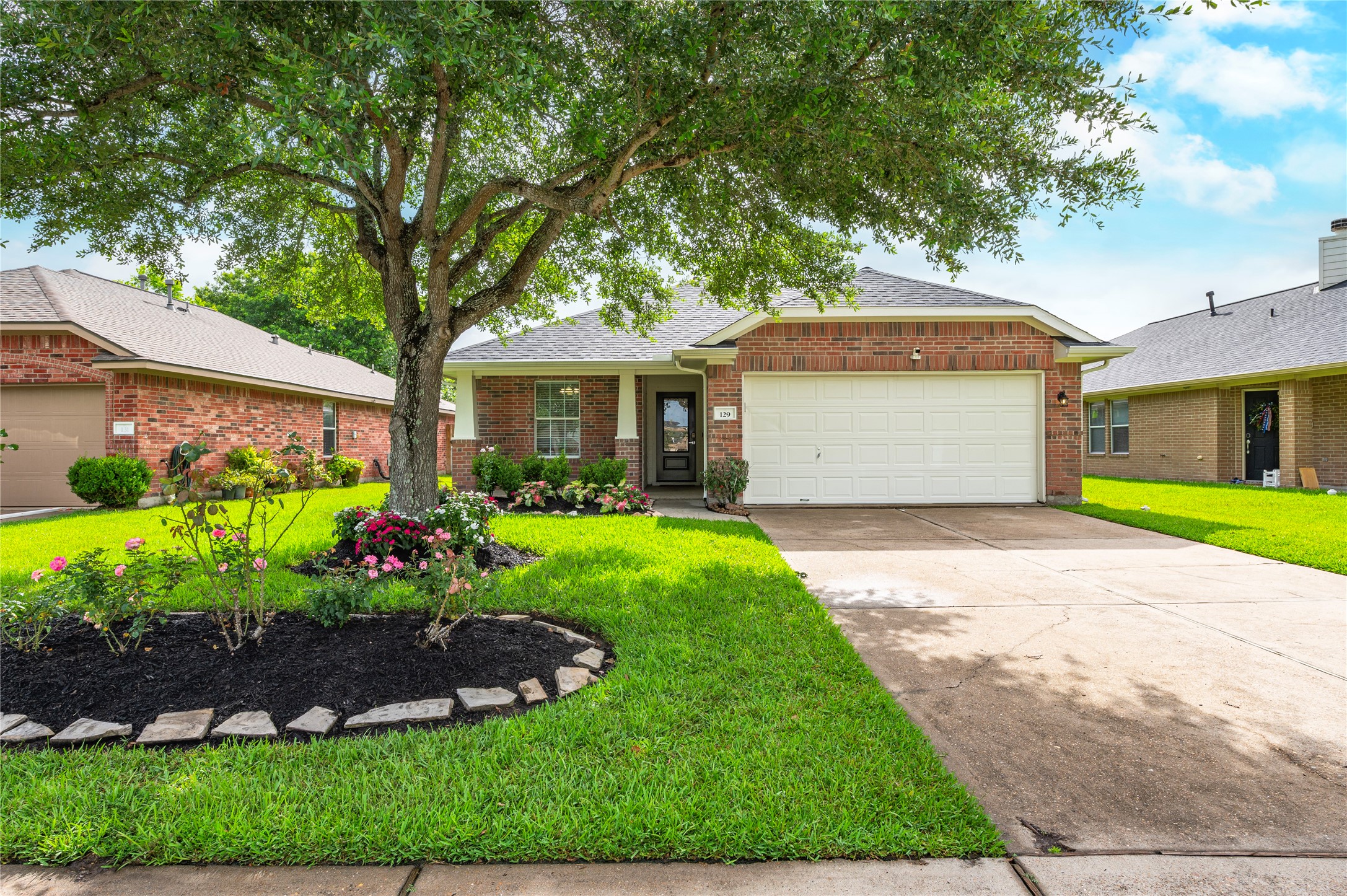129 Rustic Colony Lane Dickinson, TX 77539 - Photo 1 of 33 129 Rustic Colony Ln.