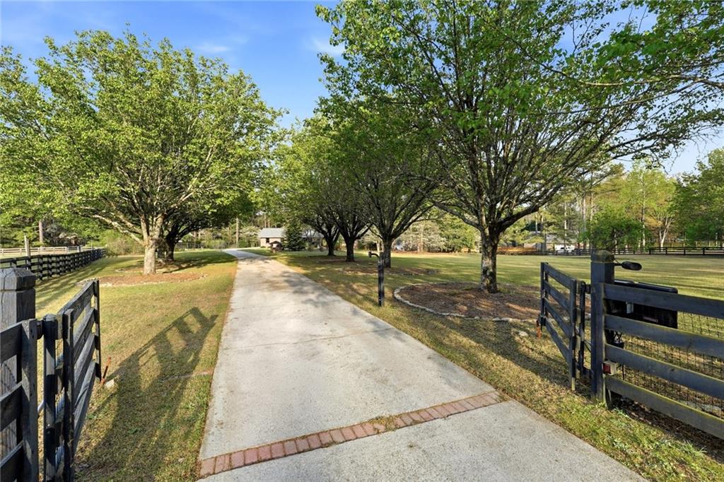 2452 Camp Mitchell Road Grayson, GA 30017 - Photo 13 of 83