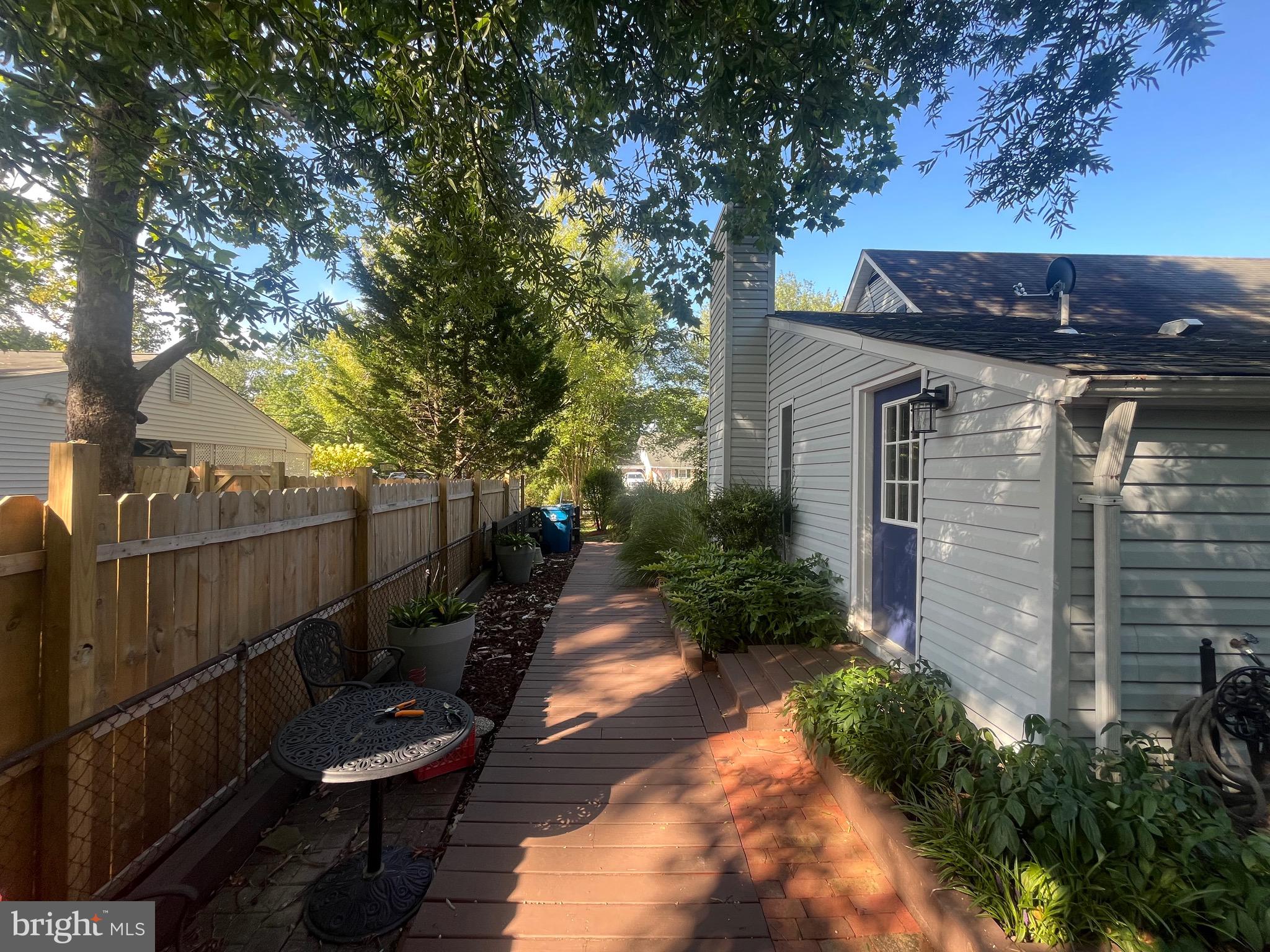 8139 Keeler Street Alexandria, VA 22309 - Photo 11 of 49 a view of outdoor space and yard