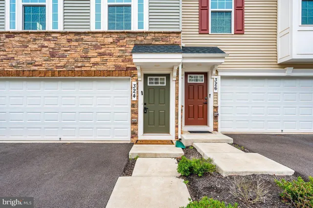 $480,000 | 324 Pemberton Park Lane, Frederick, MD 21703
