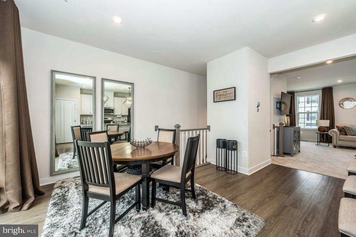 324 Pemberton Park Lane Frederick, MD 21703 - Photo 7 of 33