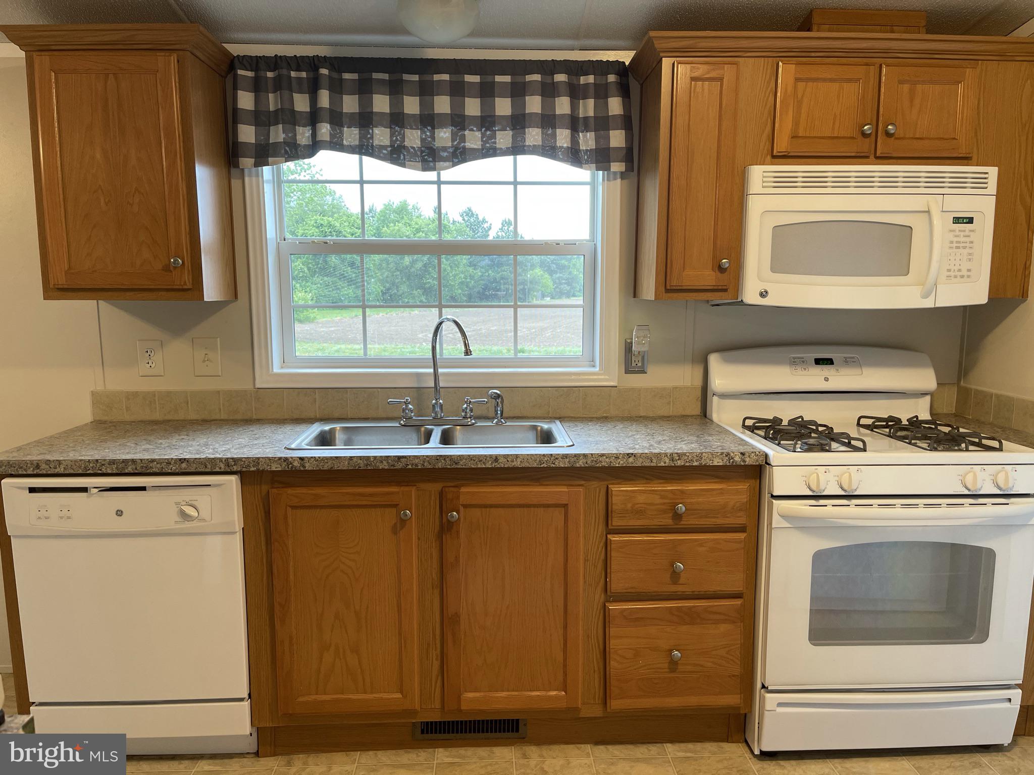 6268 Harmony Road Preston, MD 21655 - Photo 4 of 25