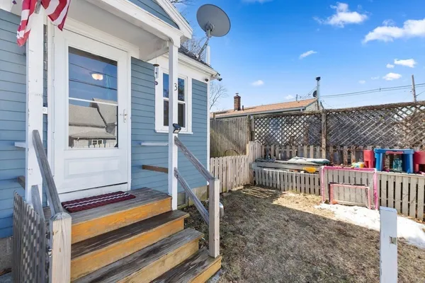$528,800 | 3 Rockland Street, Gloucester, MA 01930
