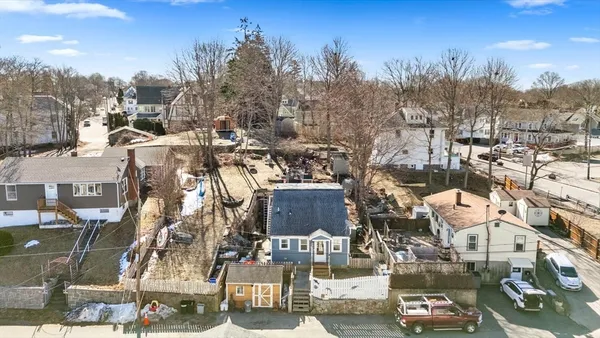 $569,800 | 3 Rockland Street, Gloucester, MA 01930