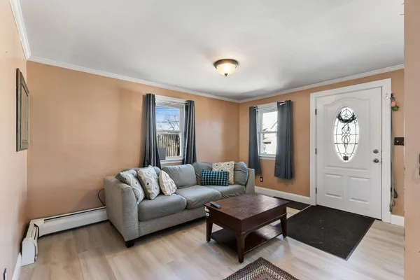 $569,800 | 3 Rockland Street, Gloucester, MA 01930