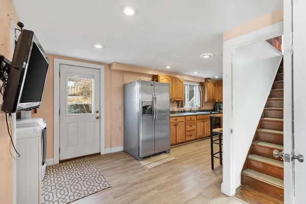 $569,800 | 3 Rockland Street, Gloucester, MA 01930