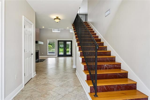 304 Somerset Road Laplace, LA 70068 - Photo 3 of 26