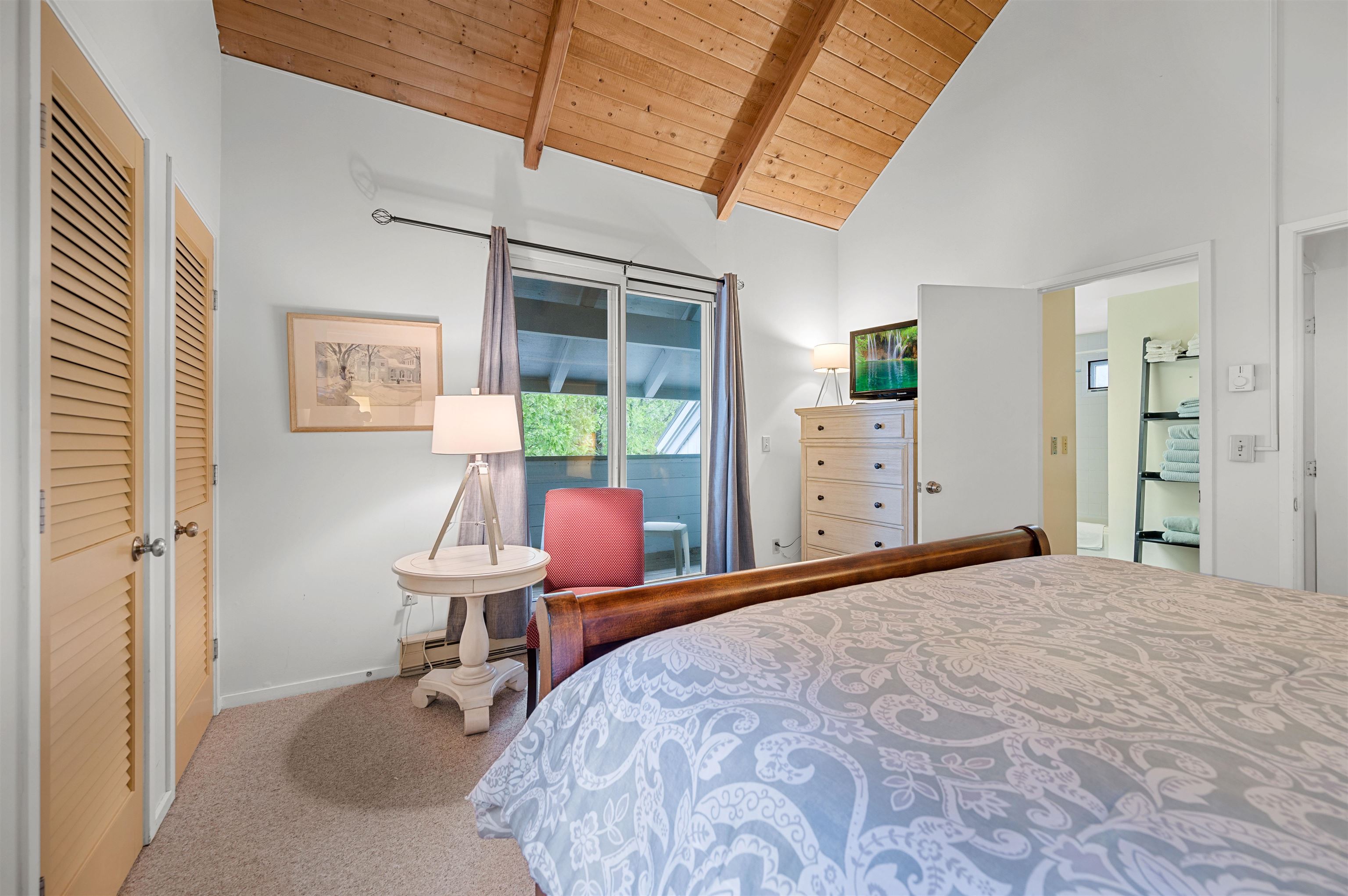 102 Upper Phase Road, Unit 102 Warren, VT 05674 - Photo 28 of 36