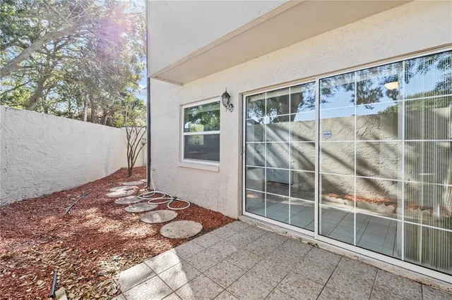$290,000 | 2762 Haverhill Court, Unit 41D, Clearwater, FL 33761