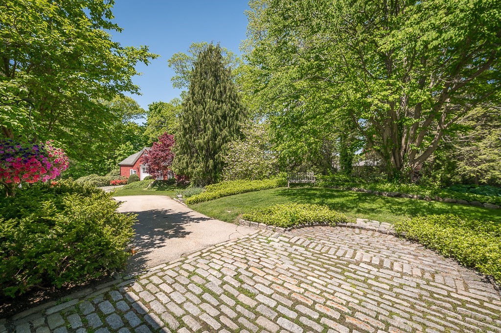 12 Proctor Street Manchester, MA 01944 - Photo 37 of 41 Gallery Image 37