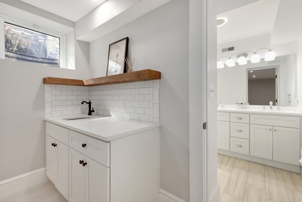 16 Ricker Road, Unit 1 Newton, MA 02458 - Photo 28 of 39 Gallery Image 28