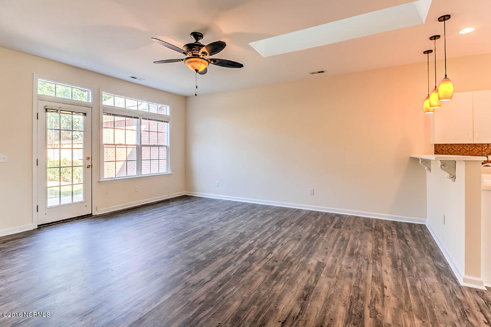 804 Ruffin Street Wilmington, NC 28412 - Photo 7 of 21 IMG_0159_60_61
