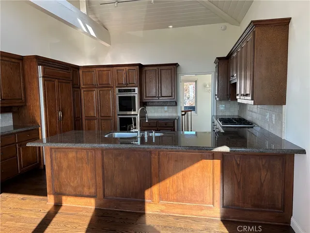 $14,000 | 900 Kings Road, Newport Beach, CA 92663