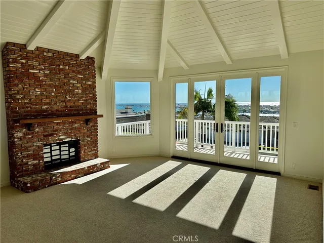 $14,000 | 900 Kings Road, Newport Beach, CA 92663