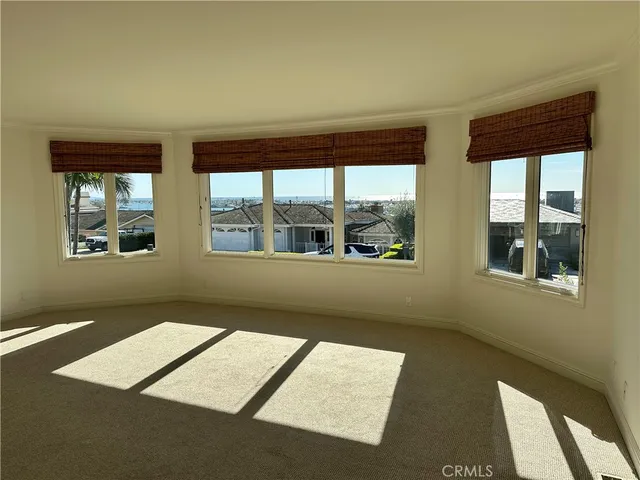 $14,000 | 900 Kings Road, Newport Beach, CA 92663