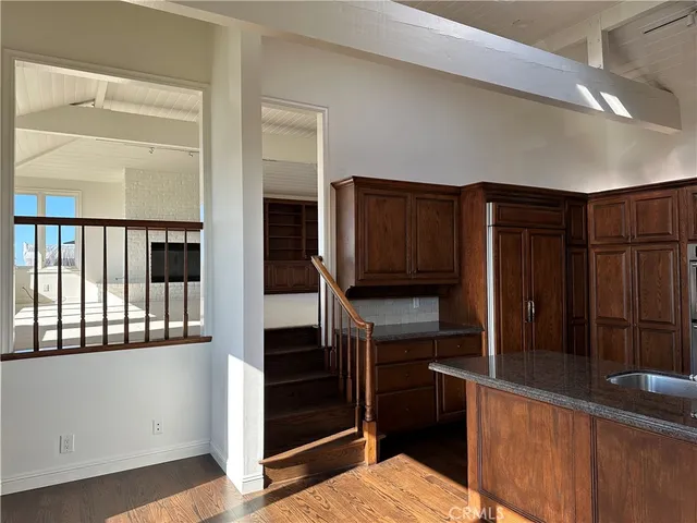 $14,000 | 900 Kings Road, Newport Beach, CA 92663