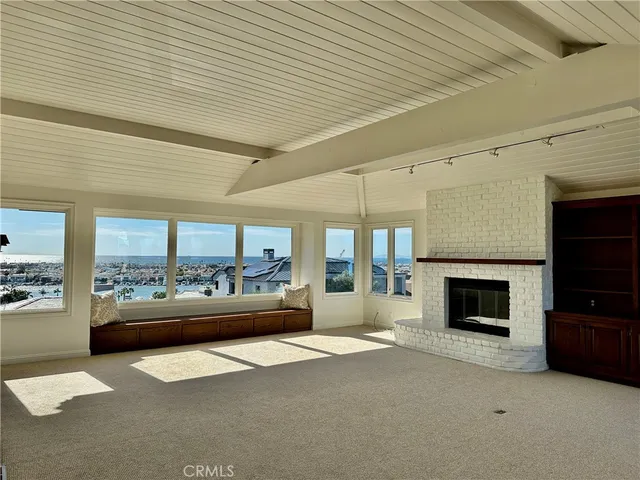 $14,000 | 900 Kings Road, Newport Beach, CA 92663