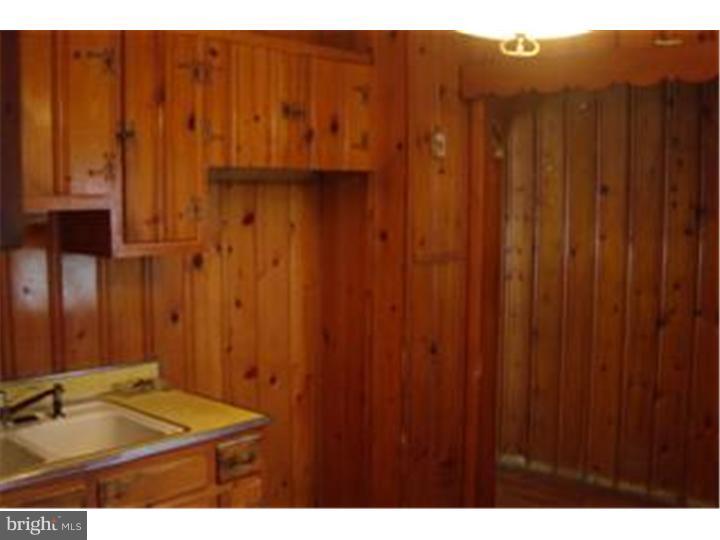 138 Thomas Avenue Maple Shade, NJ 08052 - Photo 6 of 21 Gallery Image 6