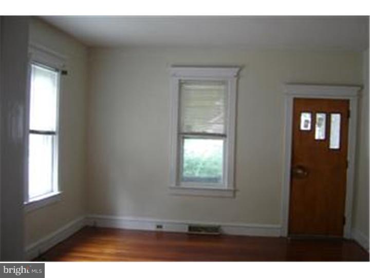 138 Thomas Avenue Maple Shade, NJ 08052 - Photo 9 of 21 Gallery Image 9