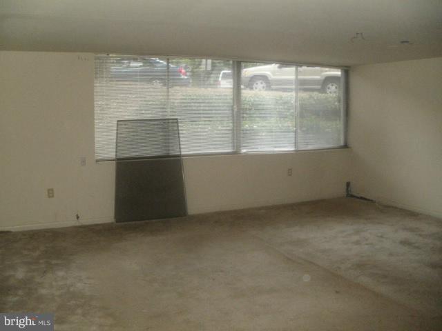 Bedroom (Master)
