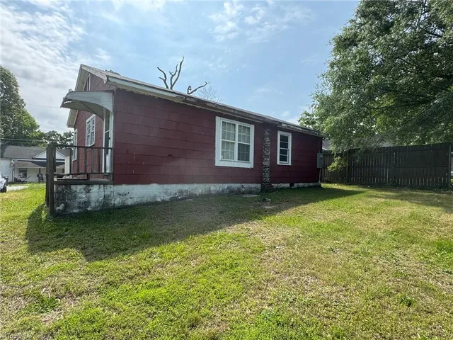 $149,000 | 208-210 Long Street, Thomasville, NC 27360