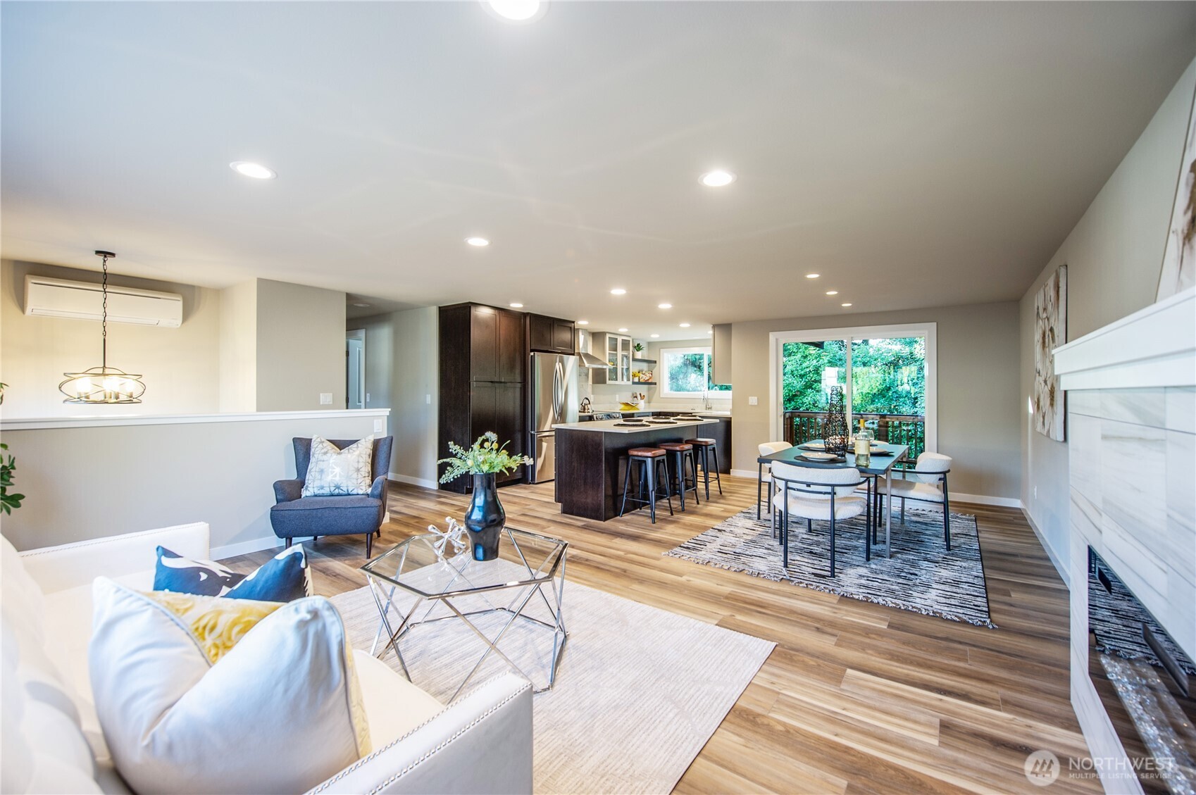 15905 118th Place Northeast Bothell, WA 98011 - Photo 6 of 31