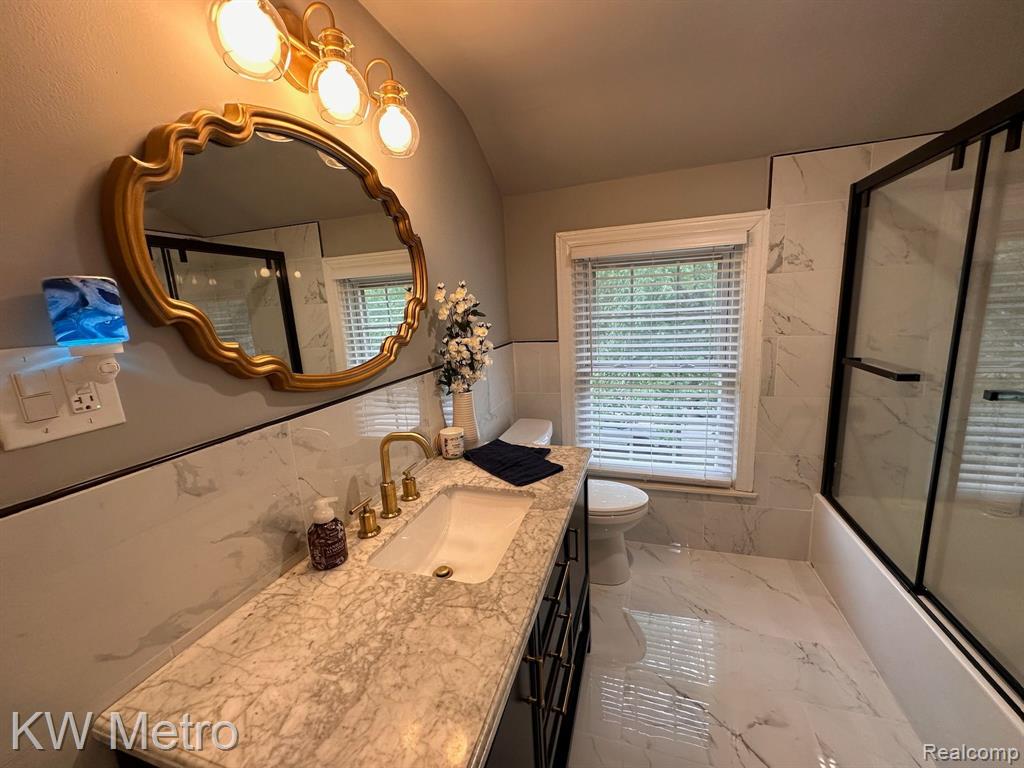 2724 Trafford Road Royal Oak, MI 48073 - Photo 19 of 22