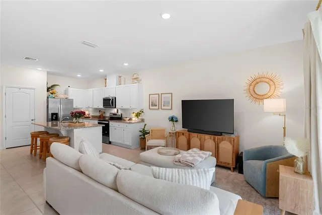 $299,000 | 1198 Lido Drive, Howey-in-the-Hills, FL 34737